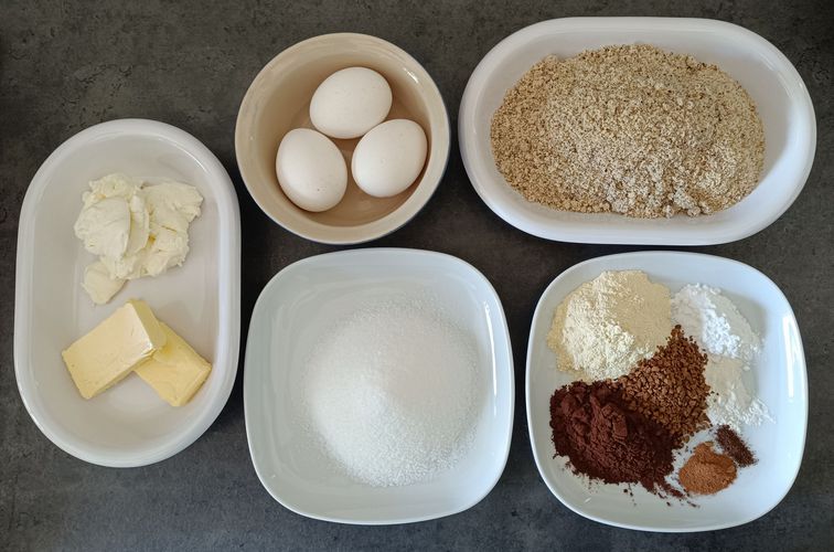 Zutaten Haselnuss Muffins.jpg